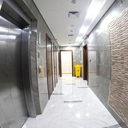 דובאי Karama Star Residence מראה חיצוני תמונה