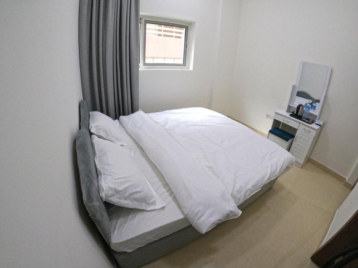 דובאי Karama Star Residence מראה חיצוני תמונה