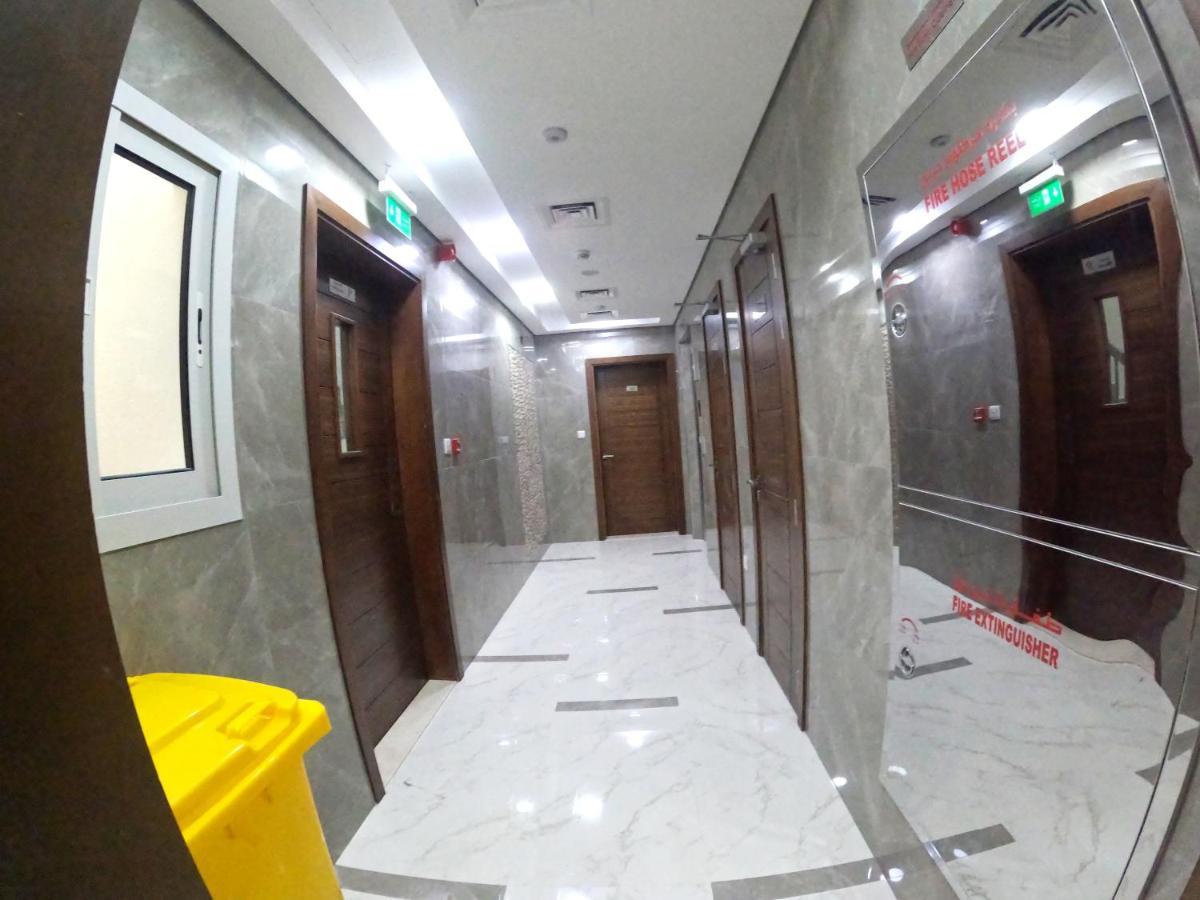 דובאי Karama Star Residence מראה חיצוני תמונה