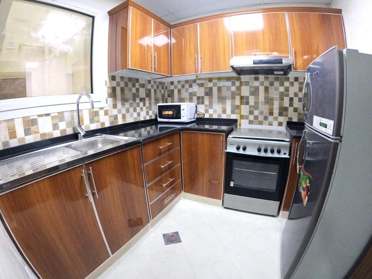 דובאי Karama Star Residence מראה חיצוני תמונה